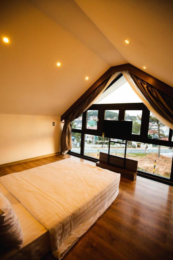 Ngan Hoa - Mille Fleurs 02 Hotel Dalat Bagian luar foto